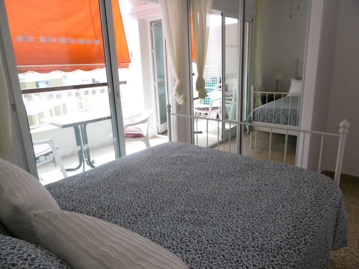 Apartamento Neptuno เนร์คา ภายนอก รูปภาพ